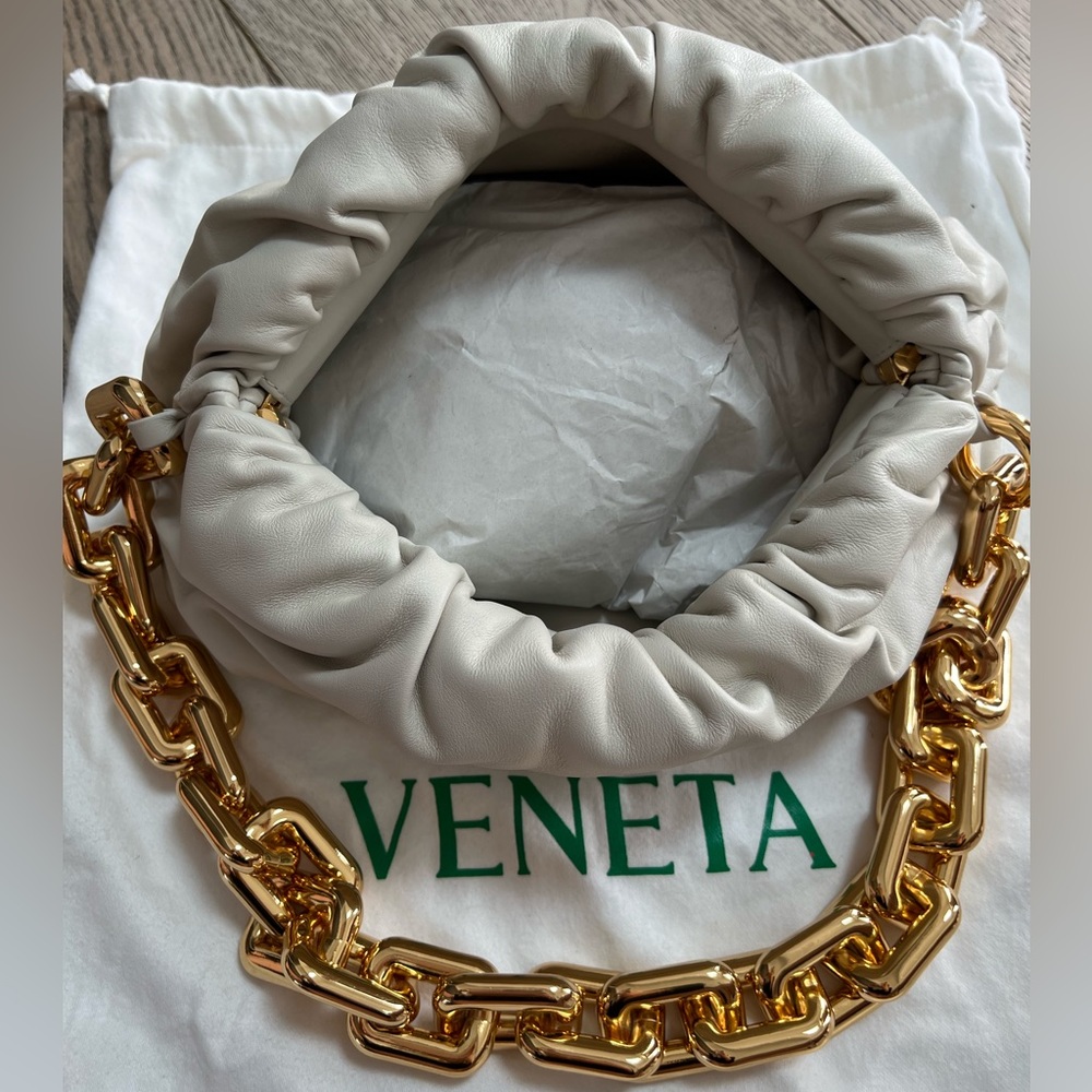 NEW Bottega Veneta the chain pouch leather shoulder bag